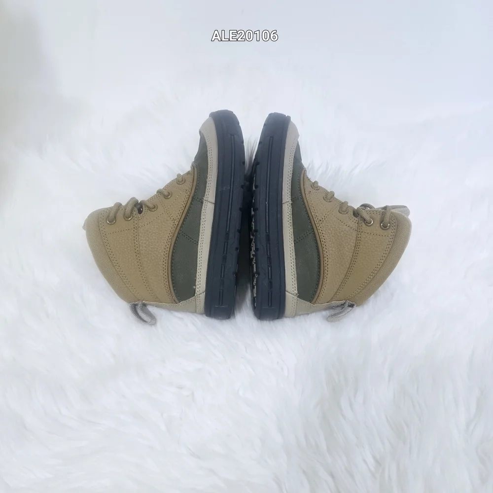Nike Kids ACG Woodside 2 High GS Khaki/Beige/Brown and Olive Gree Boots Size 12C